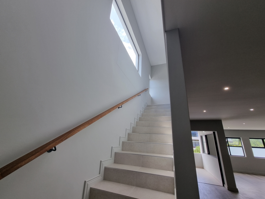 To Let 4 Bedroom Property for Rent in Royal Ascot Western Cape